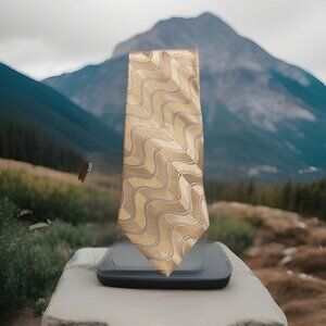 USA‎ Made Perry Ellis Portfolio Silk Gold & Blue Wave Pattern Men’s Necktie Tie